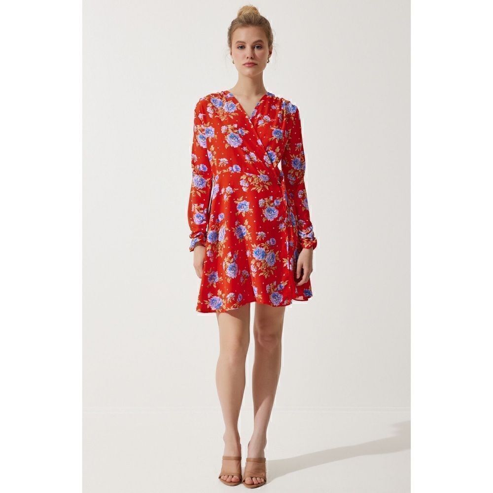 NWT Zara Blogger’s Favorite Red Floral Long Sleeve V-Neck Wrap Dress, Small - Picture 3 of 16